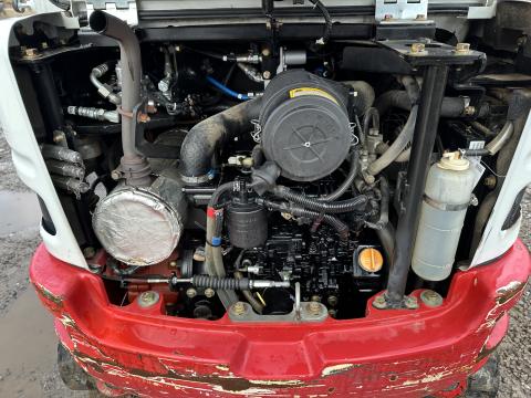 Takeuchi TB 225 V3 IMG_0477 825596