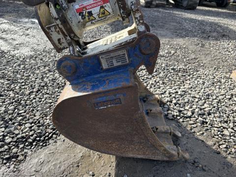 Takeuchi TB 228 IMG_0483 46253c