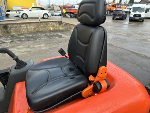 Ausa D 120 AHG IMG_0922 8163fc