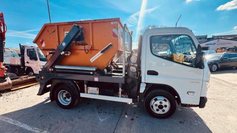 Fuso Canter 6 S 15 Absetzkipper JOTHA mit 16 Container Grass_06 3b5ad7