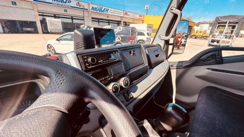 Fuso Canter 6 S 15 Absetzkipper JOTHA mit 16 Container Grass_17 bf95e1