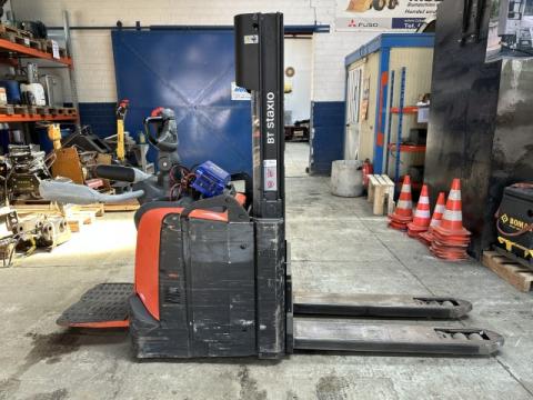 Toyota BT Staxio SPE 200 D Hochhubwagen IMG_1387 12af44