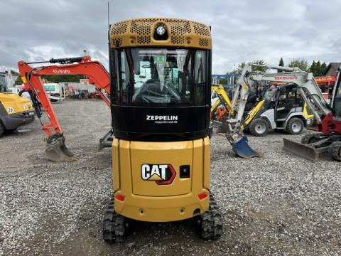 Caterpillar 301.6 / HS 01 vorgerüstet IMG_1533 a1269c