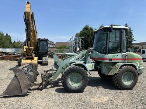Volvo L 30 B-Z/X Volvo_L30_4008h_01 e98a1d
