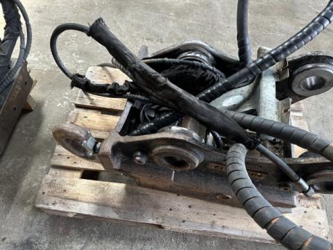Oil Quick OQ 70/55 vollhydraulischer Schnellwechsler IMG_2029 9528aa
