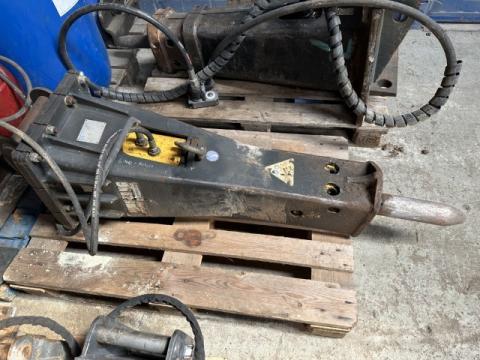Mustang SB 300 Hydraulikhammer IMG_2055 f93729