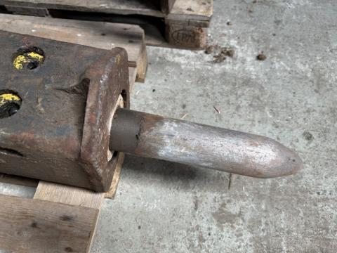 Mustang SB 300 Hydraulikhammer IMG_2056 3ce323