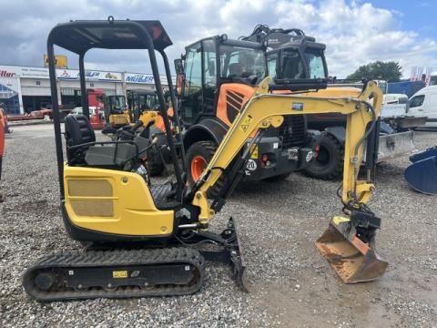 Yanmar VIO 17 Canopy IMG_2466 508082