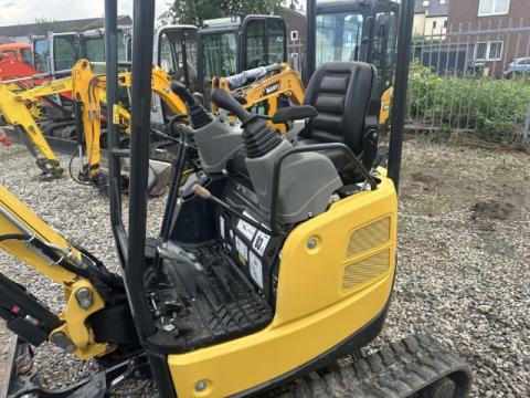 Yanmar VIO 17 Canopy IMG_2469 037780