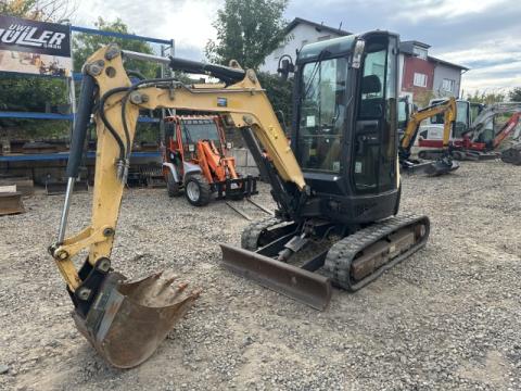 Yanmar Vio 25-4 IMG_2602 d5ce80