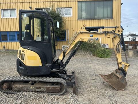 Yanmar Vio 25-4 IMG_2603 376767