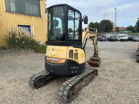 Yanmar Vio 25-4 IMG_2604 c07fab