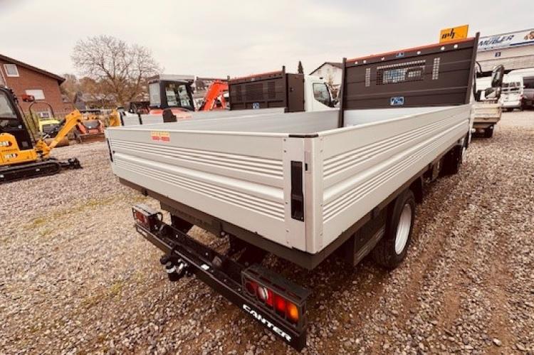 Fuso Canter 3 C 15 mit Pritsche 5810919810+6