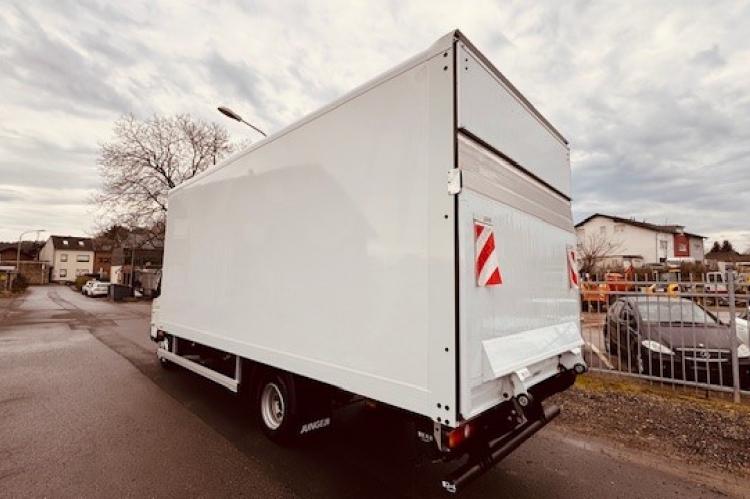 Fuso Canter 7 C 18 Koffer und Ladebordwand 1000 kg Vorführwagen Fuso_7C18_Koffer_LBW_1000kg_04 ce69c1