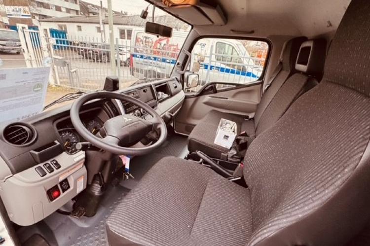 Fuso Canter 7 C 18 Koffer und Ladebordwand 1000 kg Vorführwagen Fuso_7C18_Koffer_LBW_1000kg_12 58653d