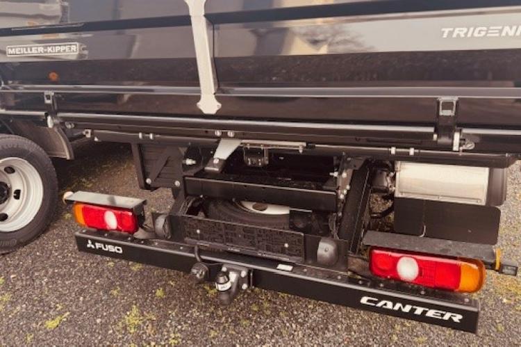 Fuso Canter 6 S 15 - Kipper - Nutzlast 2700 kg Fuso_6S15_Meiller_schwarz_08 067b01