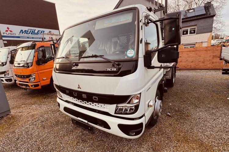 Fuso Canter 7 C 18 - MEILLER 3-Seitenkipper Fuso_7C18_Kipper_neu_Meiller_01 55b279