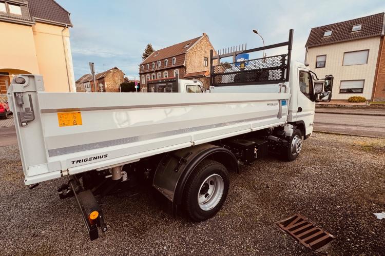 Fuso Canter 7 C 18 - MEILLER 3-Seitenkipper Fuso_7C18_Kipper_neu_Meiller_07 ae4594