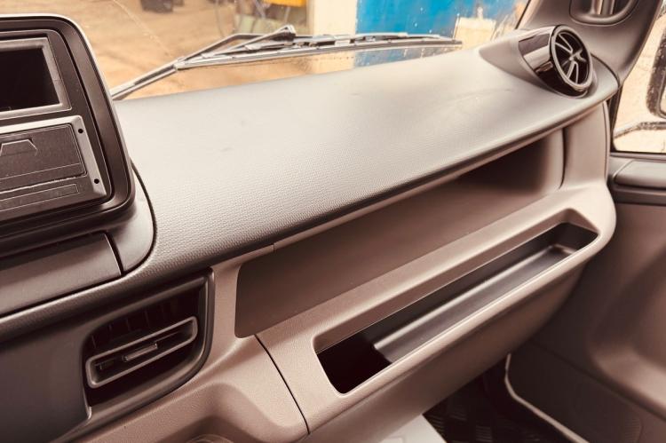 Fuso Canter 7 C 18 Fahrgestell - max. Aufbaulänge 4985 mm Fuso_Canter_Fahrgestell_neue_Generation_2024_07 0051db