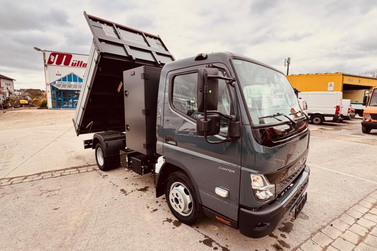 Fuso Canter 3 C 15 "Alleskönner" Hinterkipper und Werkzeugschrank Fuso_3C15_Kipper_Kiste_grau_15 5e146c