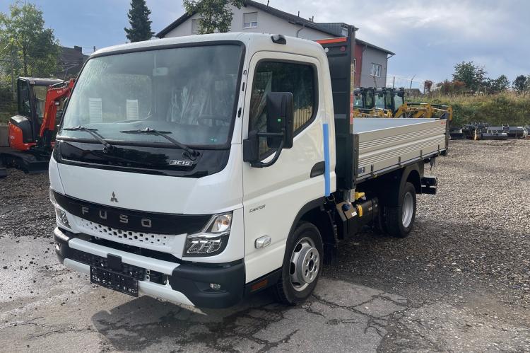 Fuso Canter 3 C 15 - 3 Seitenkipper Fuso_3C15_Scattoline_Kipper_neu_01 03de45