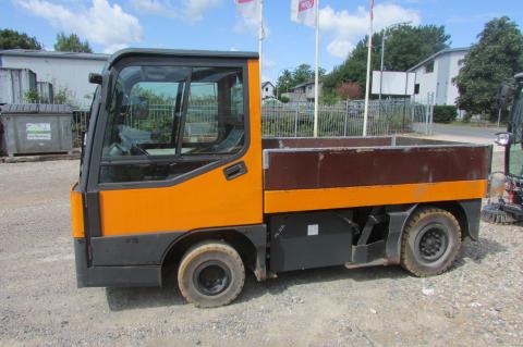 Still R08-20 Elektro Schlepper  – Frontansicht (Bild 1)