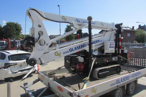 TGT HighCrane 800 hyCRANE 16-800 GT Minikran mit Haken und Korb – Frontansicht (Bild 1)