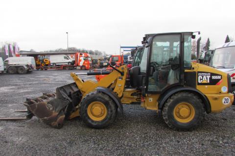 Caterpillar 906 M IMG_9926 e54384