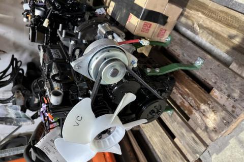 Yanmar Diesel Motor Typ 3TNV74F-SNNS Yanmar_Motor_Neu_01 97f09b