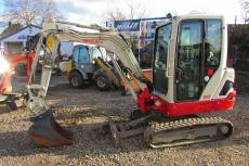 Takeuchi TB 225 V3 IMG_9885 f3ae71