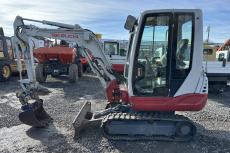 Takeuchi TB 228 IMG_0481 301197
